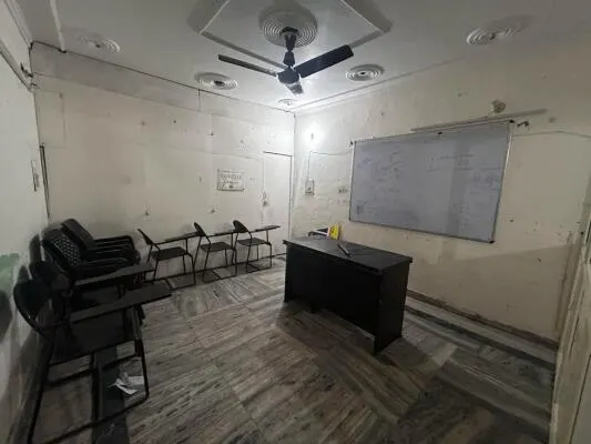 Commercial office space for rent in Sector 88, Faridabad