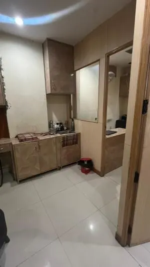 Commercial office space for rent in Dayal Bagh Colony, Faridabad