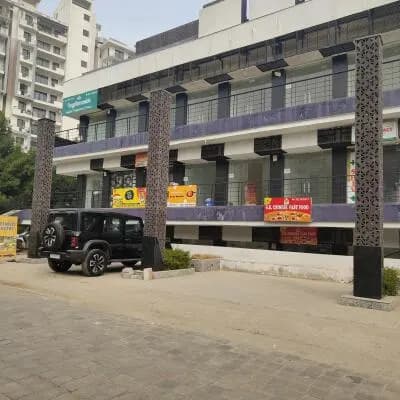 Commercial office space for rent in Sector 16, Faridabad